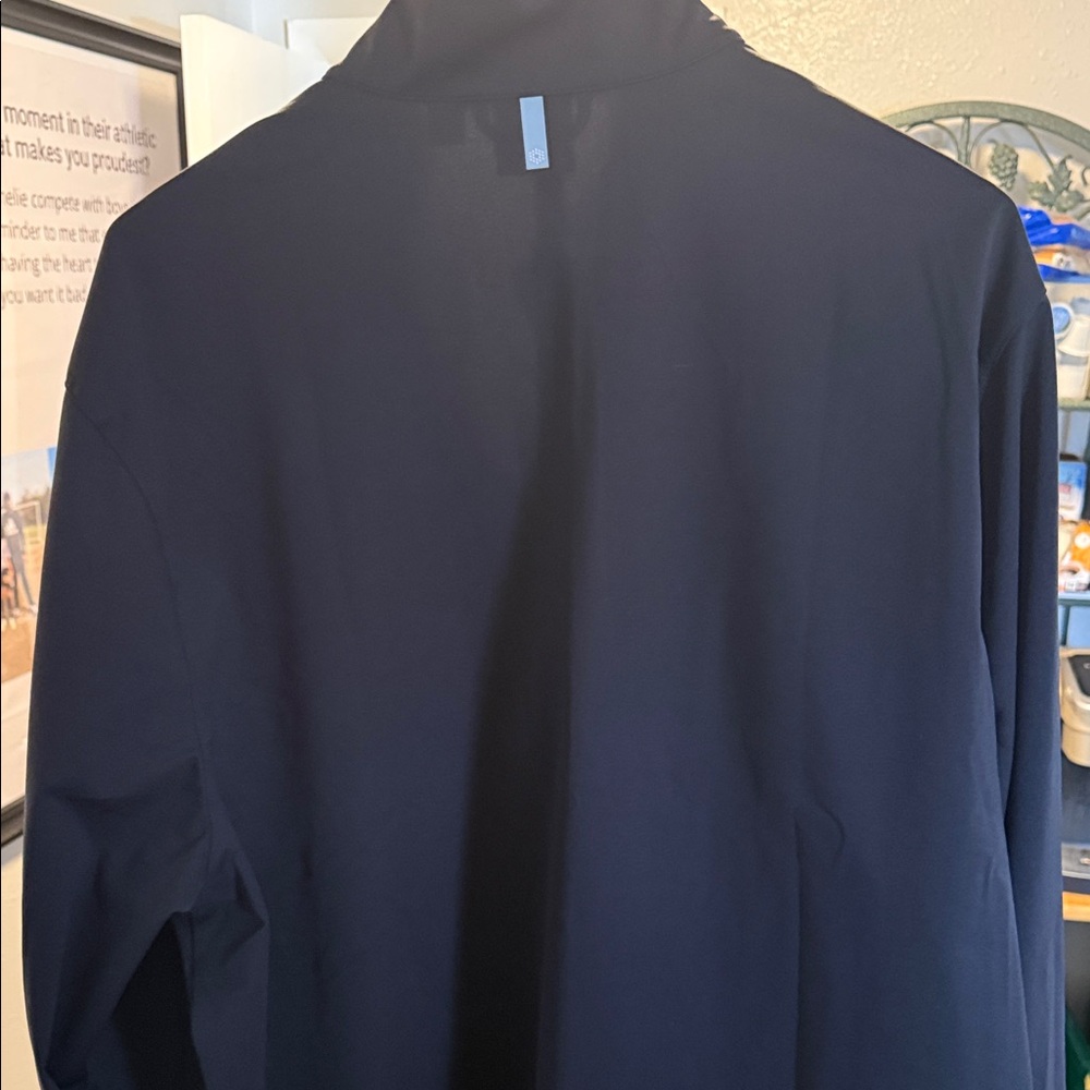 Puma Men's Black and White Windbreaker Jacket - Picture 5 of 5
